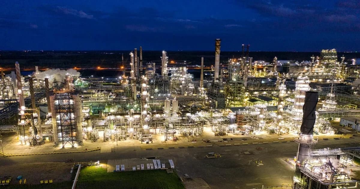 Oil Price Prediction 2026-2027: Scenarios, Forecasts &