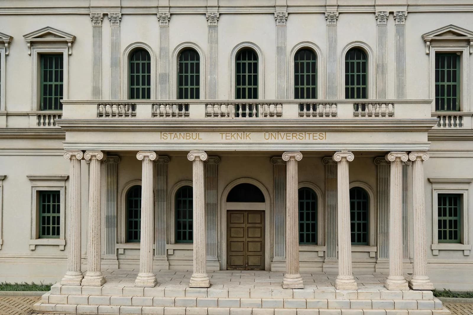 The Technical and Ethical Reality of Artificial Wombs