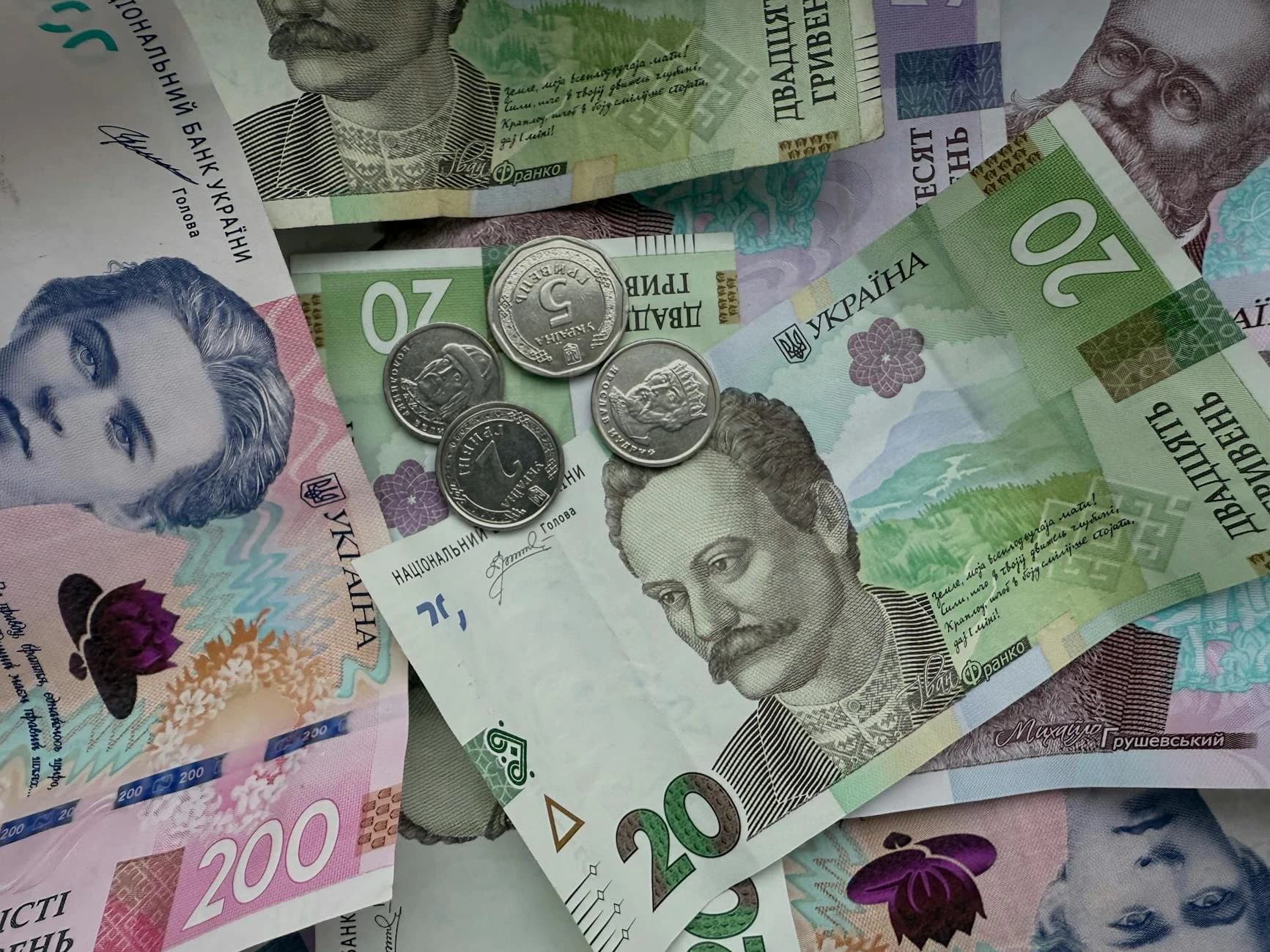 Hungary's Seizure of Ukrainian Cash: What's Next?