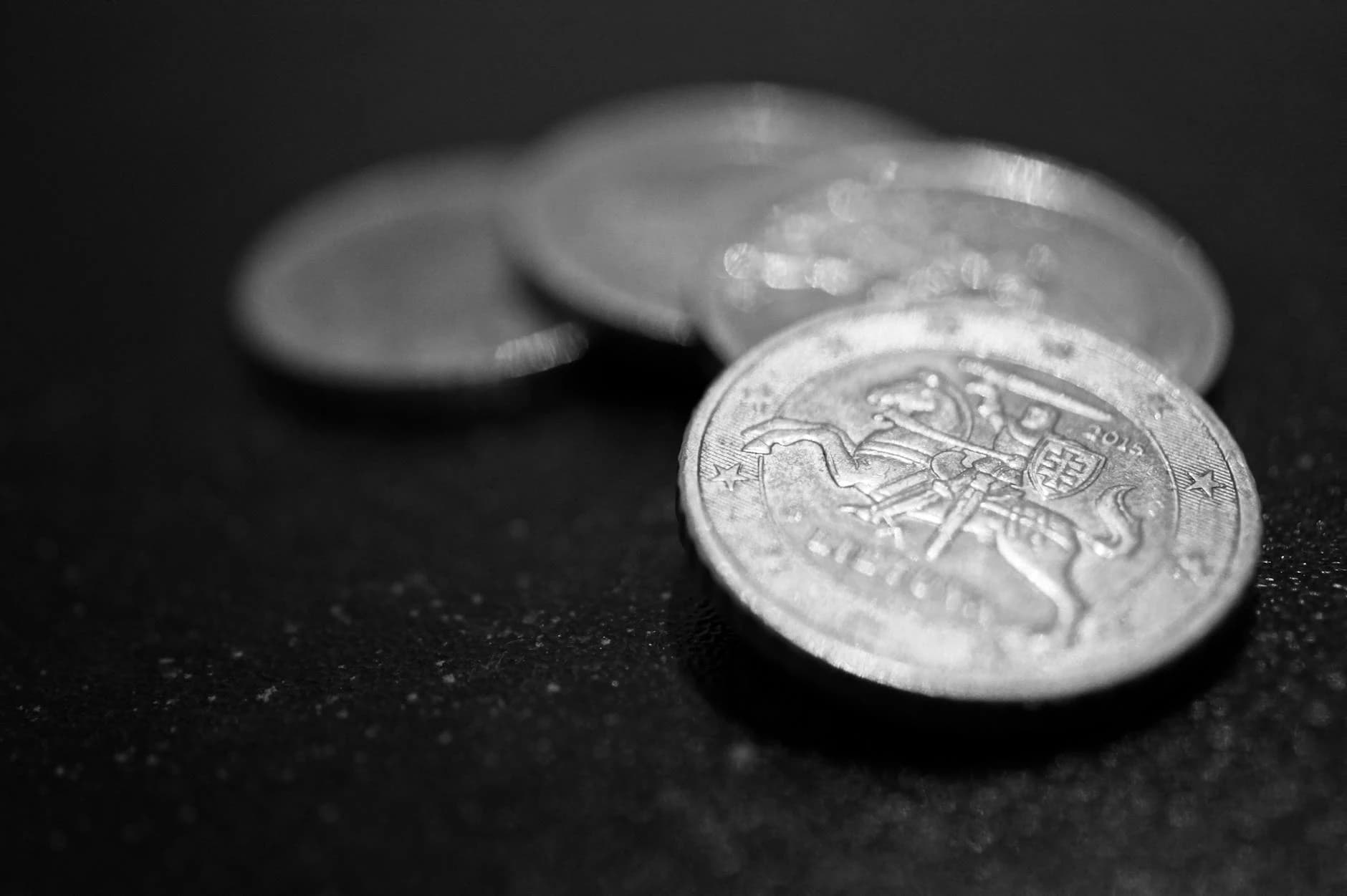 Oil Price Shock: Which Currencies Benefit Most?
