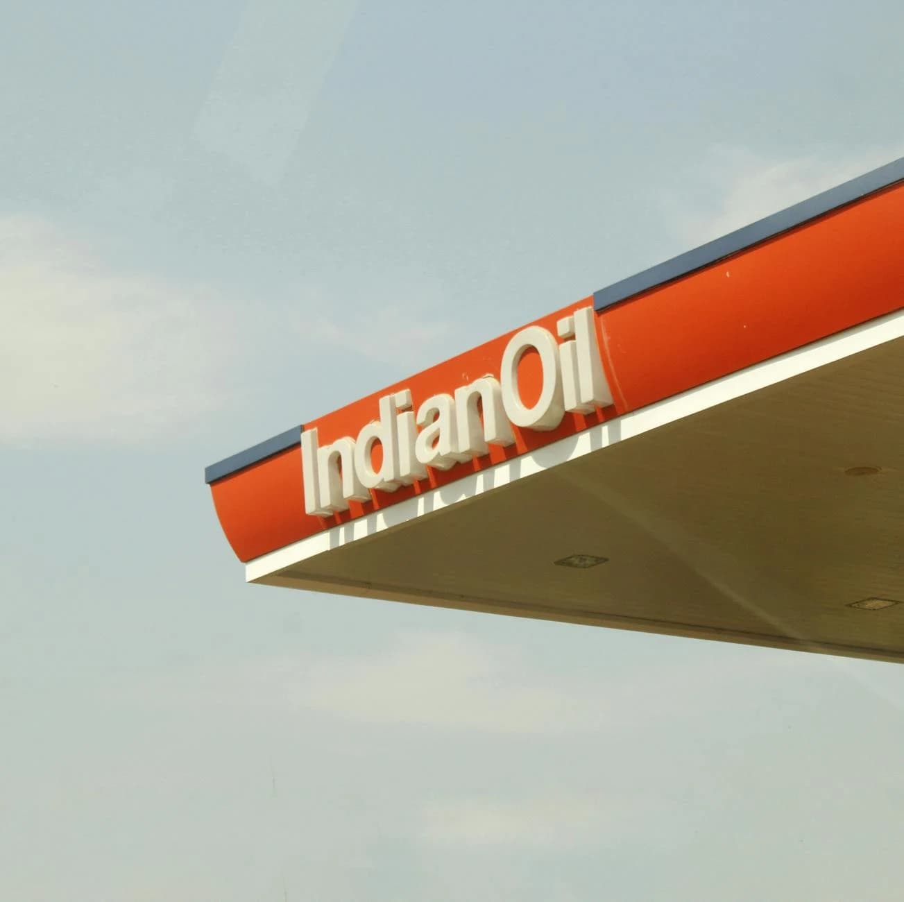Oil Markets in Turmoil: Biggest Weekly Spike Since 1980s