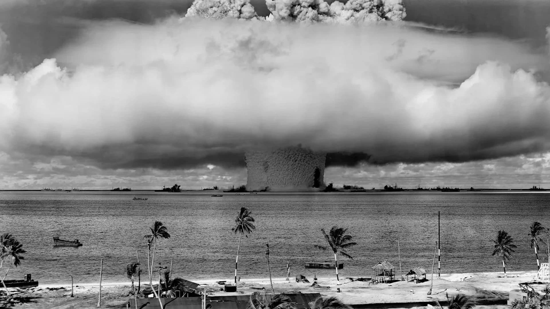 India vs Pakistan Nuclear War Risks and Military Strategy